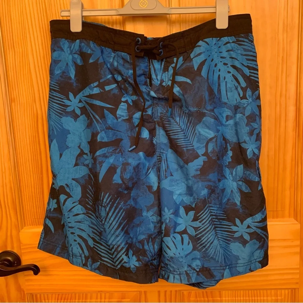 SPEEDO XXL Blue and Black Hawaiian Print Swim Shorts